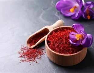 Researchers combine ancient art and genetics to reveal origin of saffron