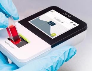 Fluidlab; Combining Cell Counting and Spectrometry to Improve Fluid Analysis